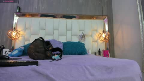 Snapshot of foxxy_dolce chatting on April 2026 02:53:01 PM Foxxy online show from April 2026 02:53:01 PM