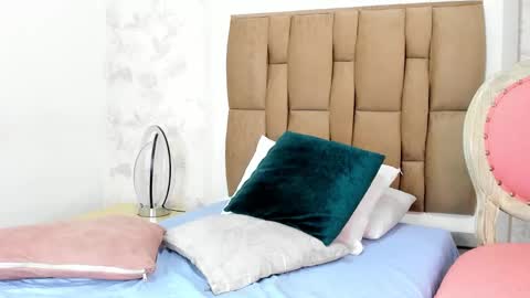 Foxy online show from January 2025 03:02:02 PM