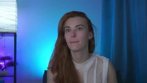 Snapshot of foxy_cute4you chatting on May 2026 06:13:01 PM Eva online show from May 2026 06:13:01 PM
