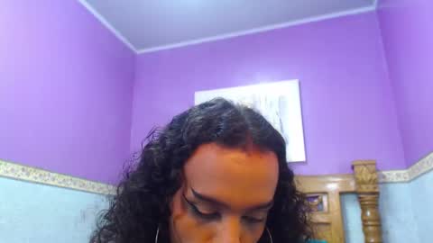 Ella online show from March 2025 03:13:02 PM