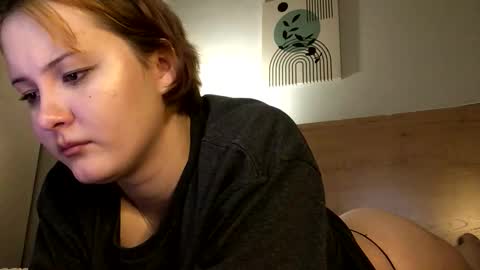 foxykatexo online show from April 2026 03:04:02 PM