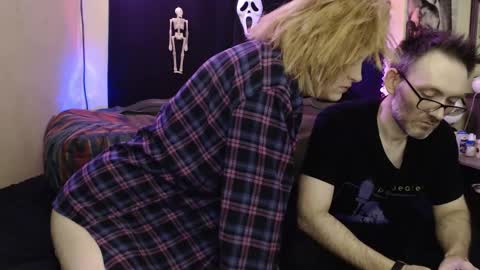 Snapshot of foxymalloryknoxy69 chatting on November 2025 08:28:02 AM Mallory Koxx online show from November 2025 08:28:02 AM