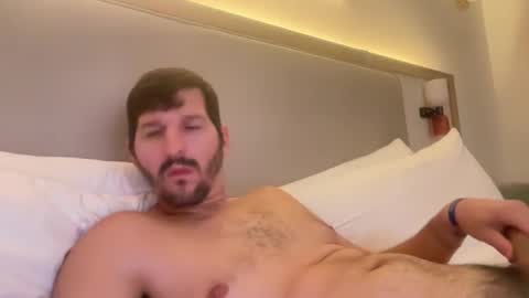 Snapshot of fp004 chatting on October 2025 04:01:02 AM fp004 online show from October 2025 04:01:02 AM