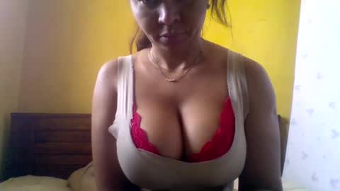 fracisca2204 online show from September 2025 05:18:02 AM