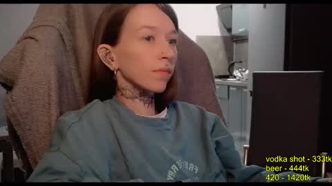 fran_bow online show from October 2025 02:11:02 AM