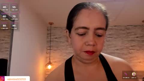          online show from December 2025 03:14:02 AM