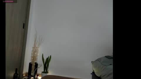 karla and Romeo online show from October 2025 07:48:02 PM