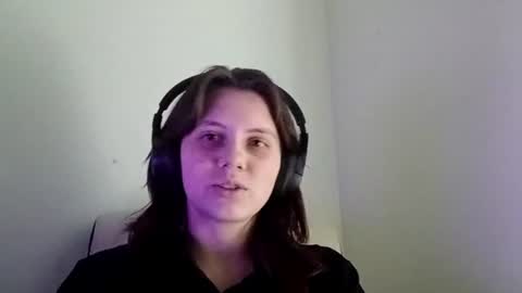 Snapshot of francescabatrez chatting on June 2026 11:34:01 AM Lily online show from June 2026 11:34:01 AM