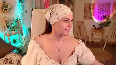 Francesca online show from May 2026 10:36:01 AM