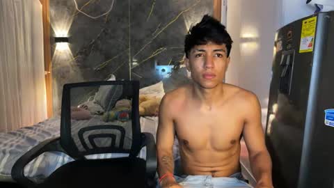 Snapshot of francheska_baby chatting on September 2025 08:57:01 AM Dynamic roles online show from September 2025 08:57:01 AM