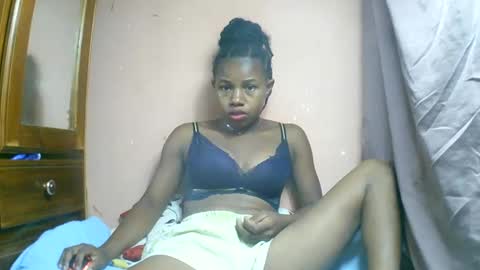 francilla online show from March 2025 05:53:02 AM