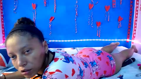 francihot4 online show from February 2025 02:18:01 PM