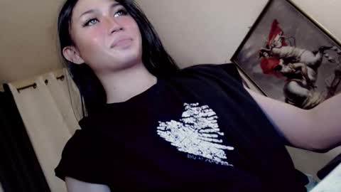 Francine online show from December 2024 09:54:02 AM