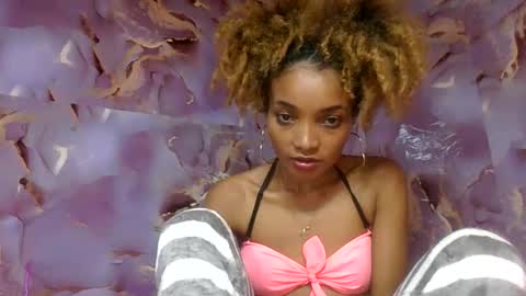 Snapshot of francinoli chatting on June 2026 07:40:02 AM Francinoli online show from June 2026 07:40:02 AM