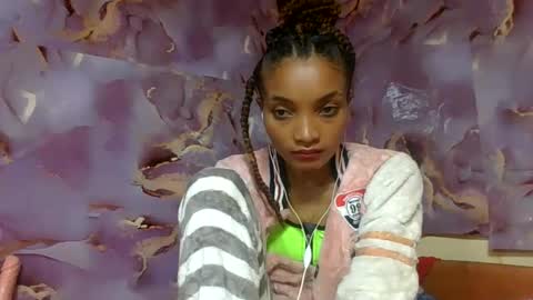 Snapshot of francinoli chatting on June 2026 12:32:02 AM Francinoli online show from June 2026 12:32:02 AM