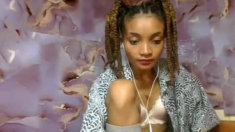 Snapshot of francinoli chatting on June 2026 03:49:01 AM Francinoli online show from June 2026 03:49:01 AM