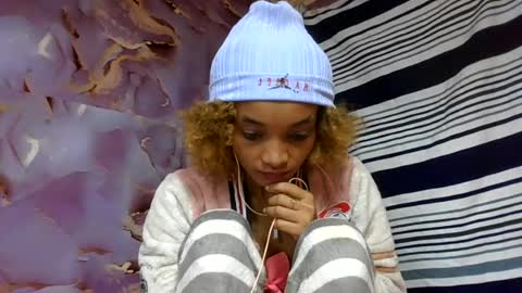 Snapshot of francinoli chatting on June 2026 02:12:02 AM Francinoli online show from June 2026 02:12:02 AM