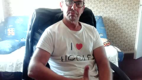 Snapshot of franck143544 chatting on June 2026 12:49:01 PM franck143544 online show from June 2026 12:49:01 PM