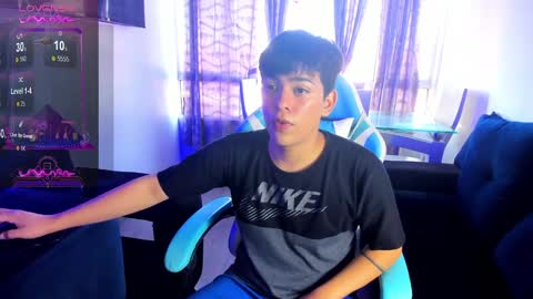 Snapshot of franco_rizzo01 chatting on January 2025 04:42:01 PM frank online show from January 2025 04:42:01 PM