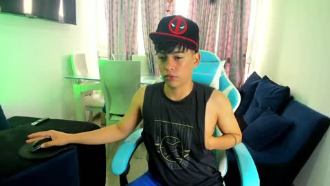 Snapshot of franco_rizzo01 chatting on February 2025 07:44:02 PM frank online show from February 2025 07:44:02 PM