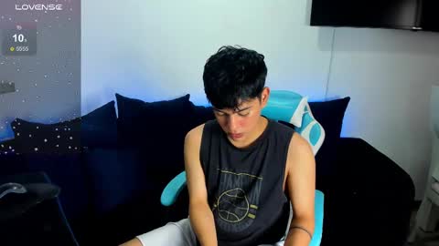 Snapshot of franco_rizzo01 chatting on February 2025 08:54:02 PM frank online show from February 2025 08:54:02 PM