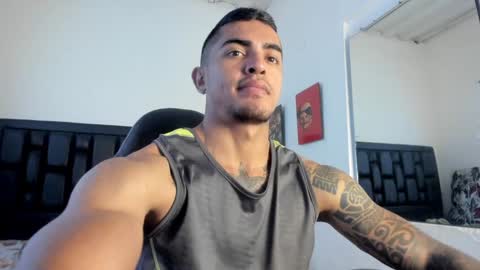 Snapshot of franco_ruiz_ chatting on December 2024 03:43:02 PM franco online show from December 2024 03:43:02 PM