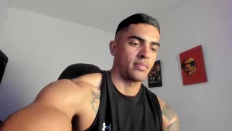 Snapshot of franco_ruiz_ chatting on December 2025 10:51:01 PM franco online show from December 2025 10:51:01 PM