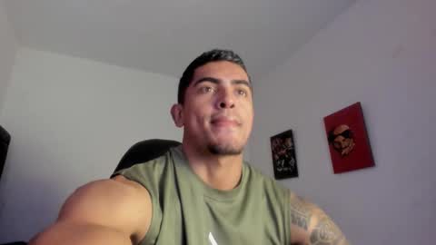 Snapshot of franco_ruiz_ chatting on February 2026 02:14:01 PM franco online show from February 2026 02:14:01 PM