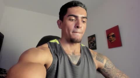 Snapshot of franco_ruiz_ chatting on February 2026 04:54:01 AM franco online show from February 2026 04:54:01 AM