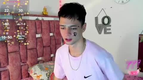 Snapshot of franco_taylor chatting on June 2026 04:29:02 AM Franco taylor online show from June 2026 04:29:02 AM