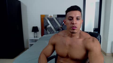 Frank online show from January 2025 12:33:01 AM