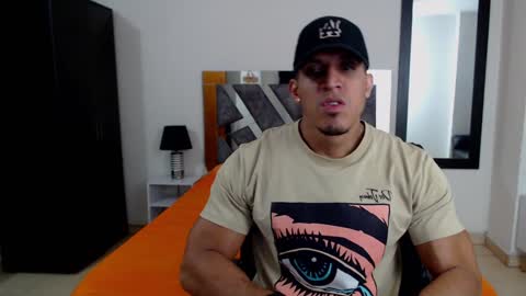 Frank online show from February 2025 07:57:02 PM