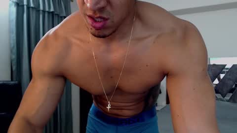 Frank online show from September 2025 05:11:02 AM