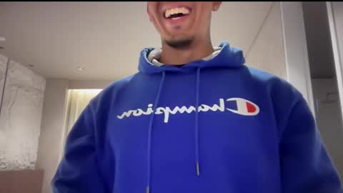 Frank online show from November 2025 10:42:01 PM