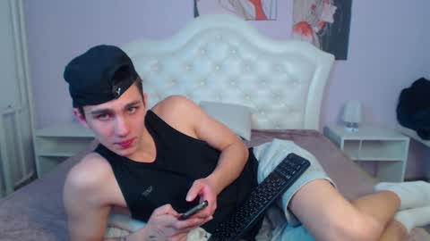 Frank online show from December 2024 06:32:02 AM