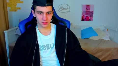 Frank online show from March 2025 02:57:02 AM