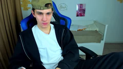 Frank online show from February 2026 06:50:02 AM