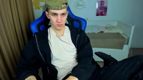 Frank online show from March 2026 05:24:02 AM