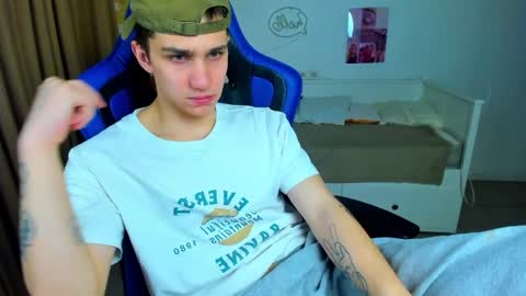 Frank online show from April 2026 04:56:01 AM