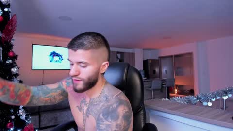 Frank Farrell. Hey remember to give me a thumbs up Ty online show from December 2024 07:17:01 AM