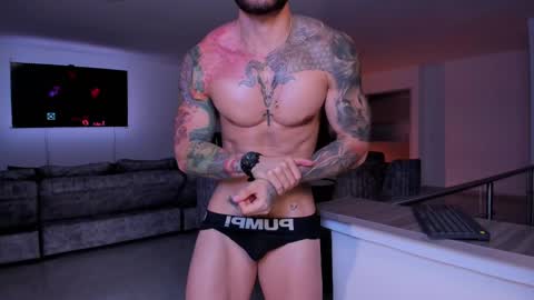 Frank Farrell. Hey remember to give me a thumbs up Ty online show from February 2025 01:37:01 AM