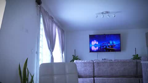 Frank Farrell. Hey remember to give me a thumbs up Ty online show from March 2026 06:34:01 PM