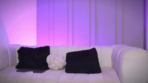 Frank Farrell. Hey remember to give me a thumbs up Ty online show from March 2026 12:15:02 AM