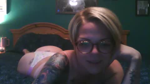 Snapshot of frankhuebetcha chatting on September 2025 03:52:01 AM frankhuebetcha online show from September 2025 03:52:01 AM