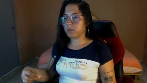 Snapshot of franysteell chatting on November 2025 12:00:01 AM FRANY STEELL online show from November 2025 12:00:01 AM