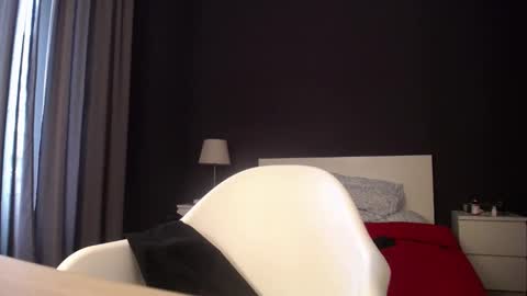 Snapshot of frasalv chatting on April 2026 12:43:01 PM francescosal online show from April 2026 12:43:01 PM