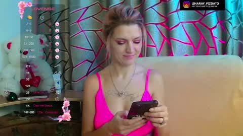 Snapshot of frashpie chatting on December 2024 12:09:01 AM FrashPie online show from December 2024 12:09:01 AM