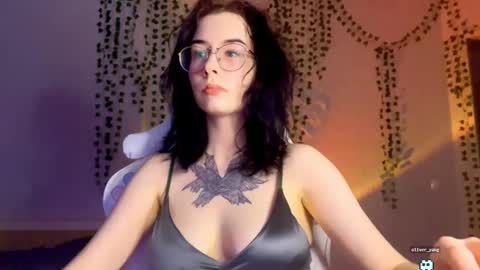 Snapshot of frau_basted chatting on March 2025 04:56:02 PM mistress Bastet and  mintcola online show from March 2025 04:56:02 PM