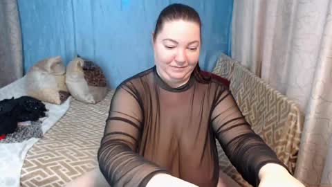 Snapshot of frau_becky chatting on January 2025 10:42:02 AM frau_becky online show from January 2025 10:42:02 AM