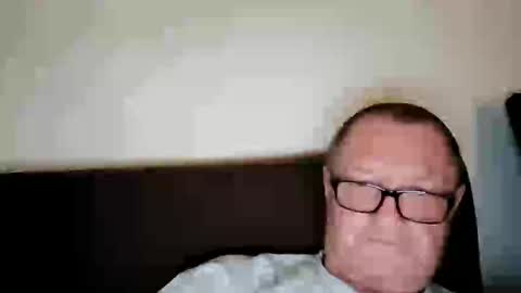 Snapshot of frauenfeind1 chatting on June 2026 05:30:01 AM Wolfi online show from June 2026 05:30:01 AM